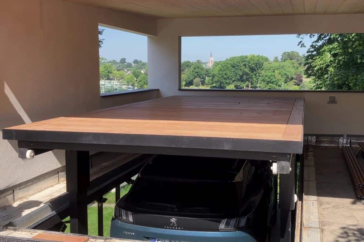 Ascenseur voiture carport