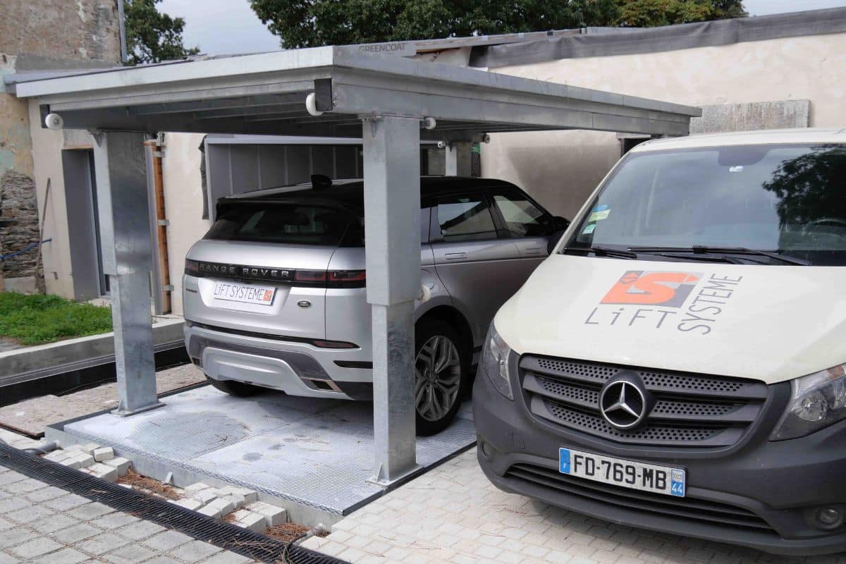 Carlift enterré en installation